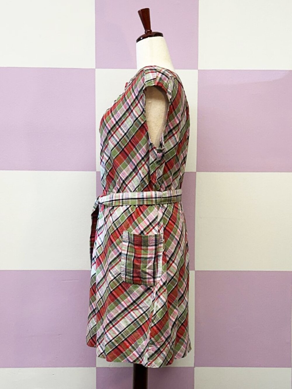 LANDS' END sleeveless vintage style plaid dress tie waist, patch pockets, cotton - Picture 3 of 6